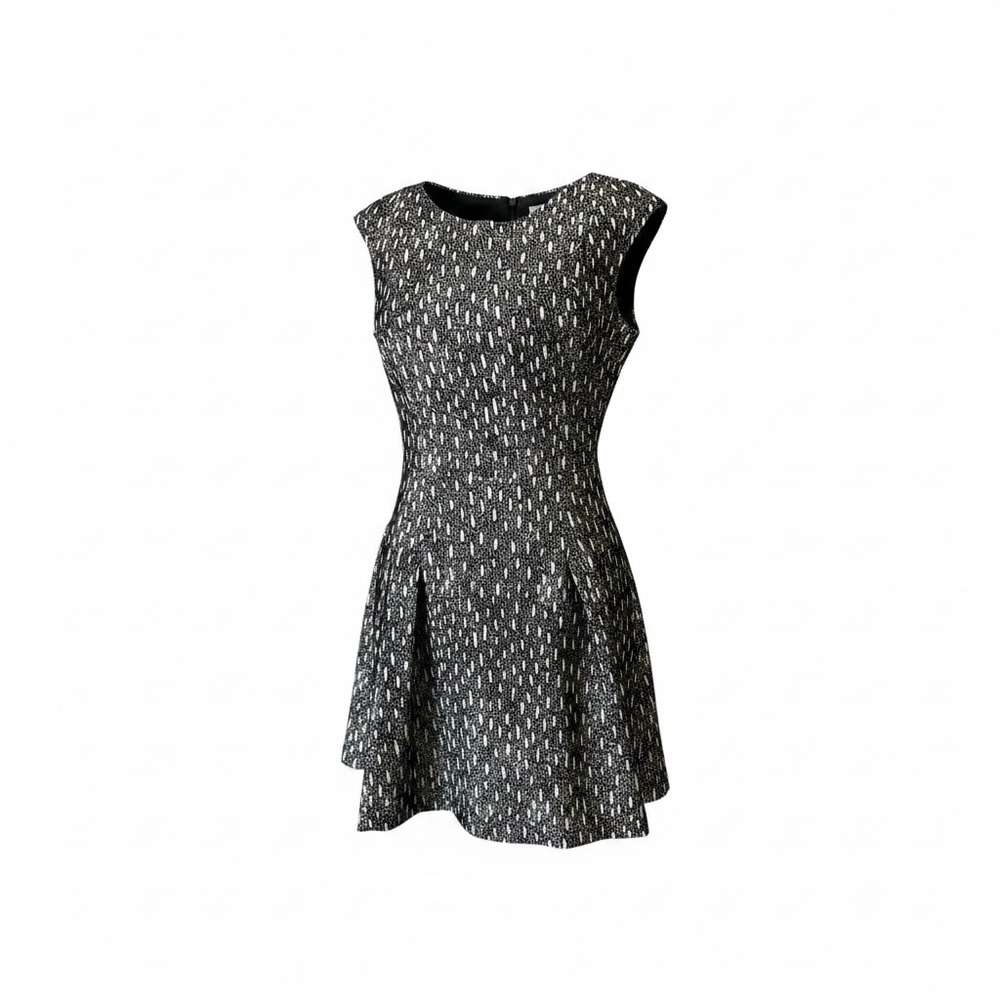 Zara Basic Womens Black White Textured Fit and Flare Pleated Dress Large